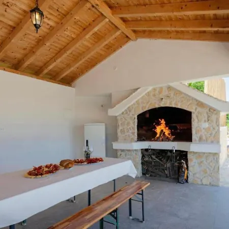 Rest For The Soul - Four Bedroom * Zmijavci